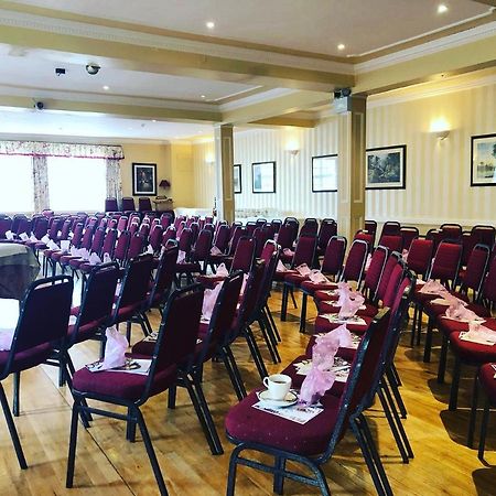 Tully'S Hotel Castlerea Экстерьер фото