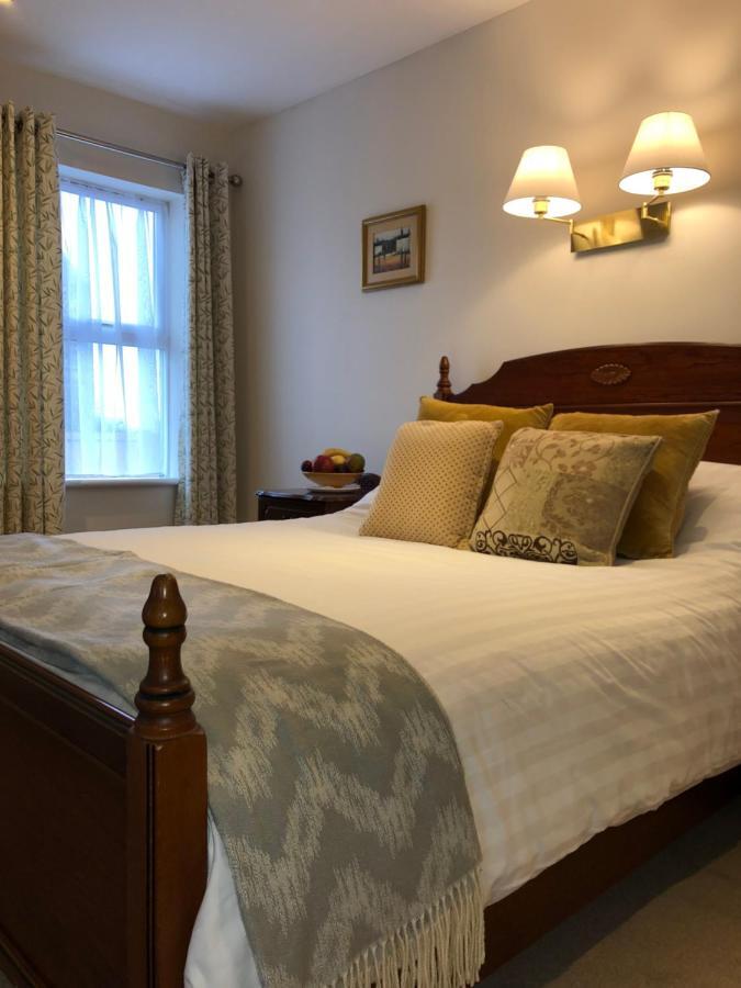 Tully'S Hotel Castlerea Номер фото